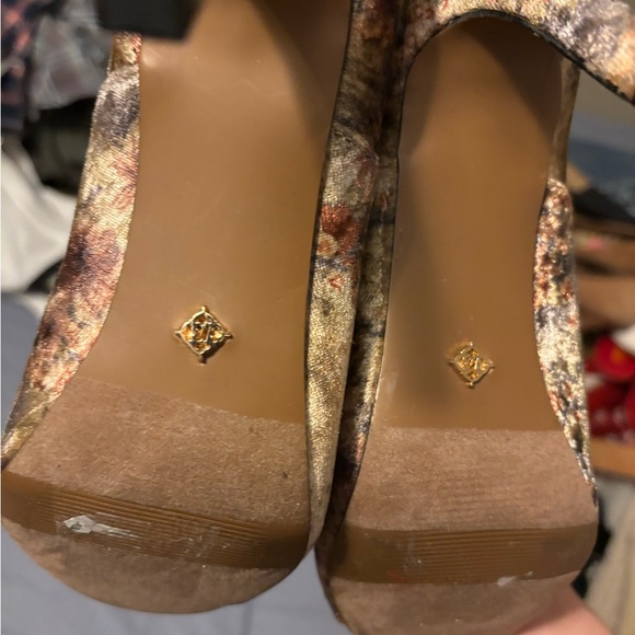 Nanette Lepore Women's Halle Ankle Bootie, Cognac Multicolor Suede 7M - Picture 8 of 13